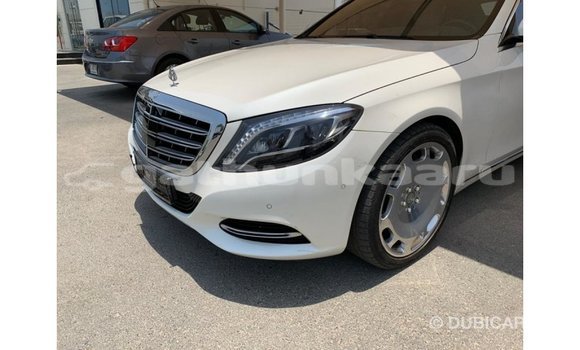Buy Import Mercedes-Benz 190 White Car in Import - Dubai in Baa Buy Import Mercedes-Benz 190 White Car in Import - Dubai in Baa