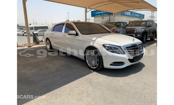 Buy Import Mercedes-Benz 190 White Car in Import - Dubai in Baa Buy Import Mercedes-Benz 190 White Car in Import - Dubai in Baa