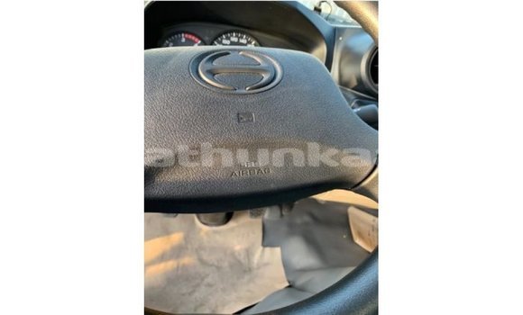 Buy Import Hino 300 Series White Truck in Import - Dubai in Baa