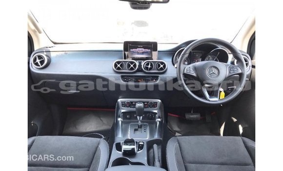 Buy Import Mercedes-Benz 250 Red Car in Import - Dubai in Baa Buy Import Mercedes-Benz 250 Red Car in Import - Dubai in Baa