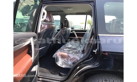 Buy Import Toyota Land Cruiser Black Car in Import - Dubai in Baa Buy Import Toyota Land Cruiser Black Car in Import - Dubai in Baa
