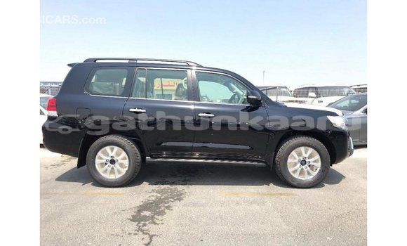Buy Import Toyota Land Cruiser Black Car in Import - Dubai in Baa Buy Import Toyota Land Cruiser Black Car in Import - Dubai in Baa