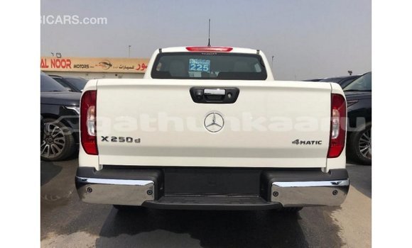 Buy Import Mercedes-Benz 250 White Car in Import - Dubai in Baa Buy Import Mercedes-Benz 250 White Car in Import - Dubai in Baa