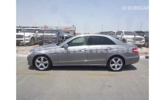 Buy Import Mercedes-Benz 250 Other Car in Import - Dubai in Baa Buy Import Mercedes-Benz 250 Other Car in Import - Dubai in Baa
