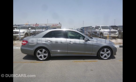Buy Import Mercedes-Benz 250 Other Car in Import - Dubai in Baa Buy Import Mercedes-Benz 250 Other Car in Import - Dubai in Baa