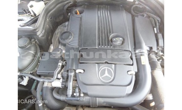 Buy Import Mercedes-Benz 250 Other Car in Import - Dubai in Baa Buy Import Mercedes-Benz 250 Other Car in Import - Dubai in Baa