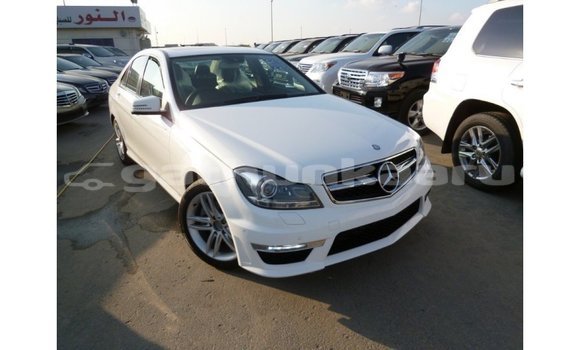 Buy Import Mercedes-Benz 200 White Car in Import - Dubai in Baa Buy Import Mercedes-Benz 200 White Car in Import - Dubai in Baa