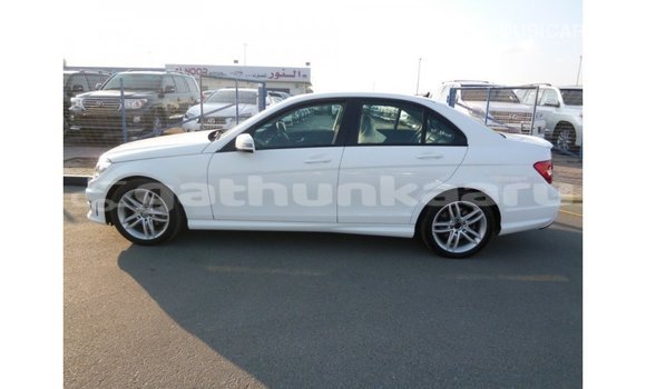 Buy Import Mercedes-Benz 200 White Car in Import - Dubai in Baa Buy Import Mercedes-Benz 200 White Car in Import - Dubai in Baa