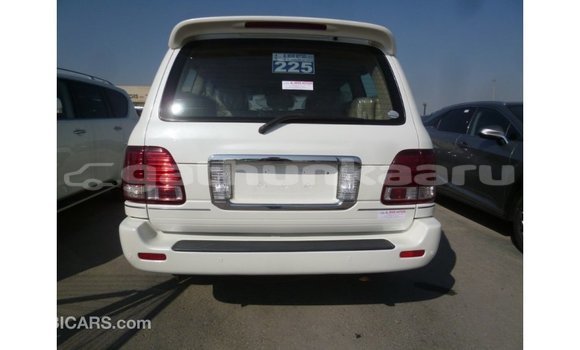 Buy Import Toyota Land Cruiser White Car in Import - Dubai in Baa Buy Import Toyota Land Cruiser White Car in Import - Dubai in Baa