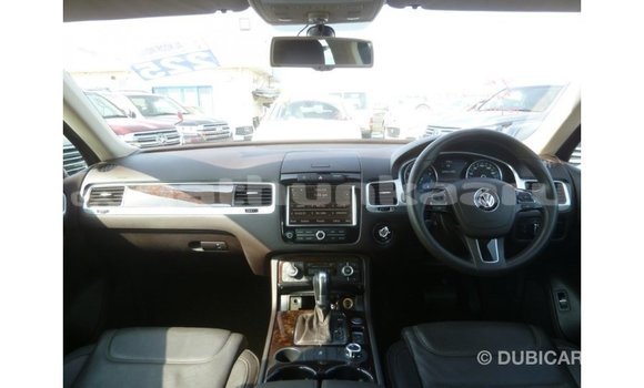 Buy Import Volkswagen Touareg Brown Car in Import - Dubai in Baa Buy Import Volkswagen Touareg Brown Car in Import - Dubai in Baa