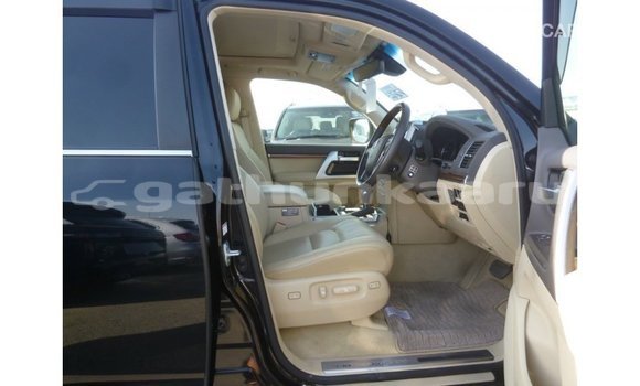 Buy Import Toyota Land Cruiser Black Car in Import - Dubai in Baa Buy Import Toyota Land Cruiser Black Car in Import - Dubai in Baa