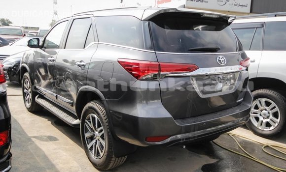 Buy Import Toyota Fortuner Other Car in Import - Dubai in Baa Buy Import Toyota Fortuner Other Car in Import - Dubai in Baa
