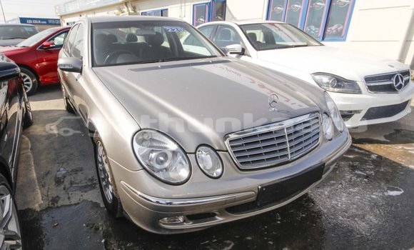 Buy Import Mercedes-Benz 200 Other Car in Import - Dubai in Baa Buy Import Mercedes-Benz 200 Other Car in Import - Dubai in Baa