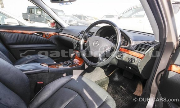 Buy Import Mercedes-Benz 200 Other Car in Import - Dubai in Baa Buy Import Mercedes-Benz 200 Other Car in Import - Dubai in Baa