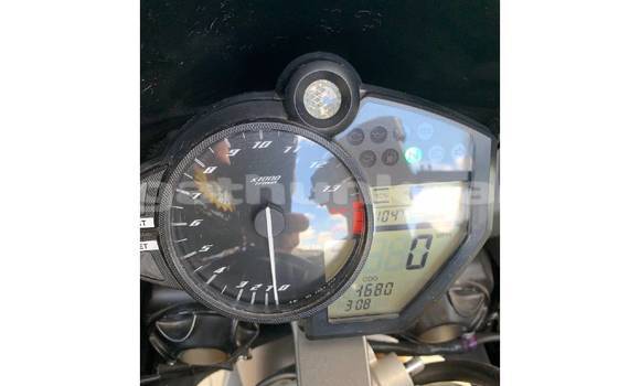 Buy Used Yamaha R1 Beige Bike in Buruni in Thaa Buy Used Yamaha R1 Beige Bike in Buruni in Thaa