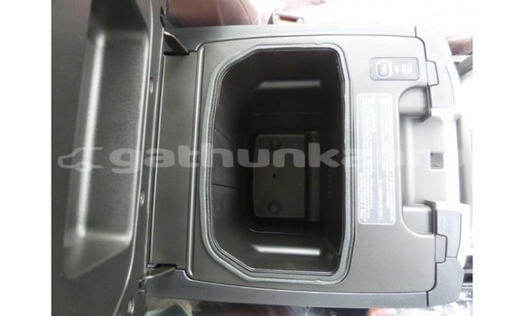 Buy Import Toyota Land Cruiser Other Car in Import - Dubai in Baa Buy Import Toyota Land Cruiser Other Car in Import - Dubai in Baa