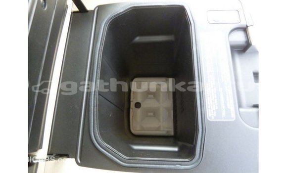 Buy Import Toyota Land Cruiser Other Car in Import - Dubai in Baa Buy Import Toyota Land Cruiser Other Car in Import - Dubai in Baa