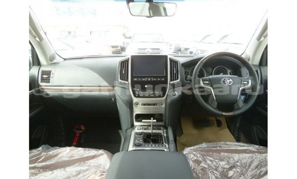 Buy Import Toyota Land Cruiser Brown Car in Import - Dubai in Baa Buy Import Toyota Land Cruiser Brown Car in Import - Dubai in Baa