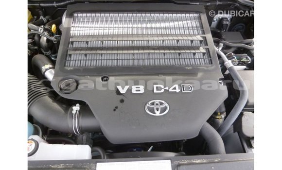Buy Import Toyota Land Cruiser Black Car in Import - Dubai in Baa Buy Import Toyota Land Cruiser Black Car in Import - Dubai in Baa
