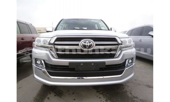 Buy Import Toyota Land Cruiser Other Car in Import - Dubai in Baa Buy Import Toyota Land Cruiser Other Car in Import - Dubai in Baa