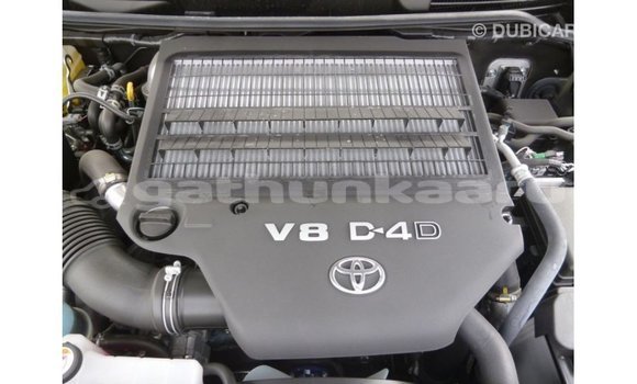 Buy Import Toyota Land Cruiser Other Car in Import - Dubai in Baa Buy Import Toyota Land Cruiser Other Car in Import - Dubai in Baa