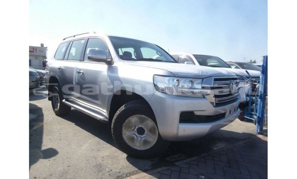 Buy Import Toyota Land Cruiser Other Car in Import - Dubai in Baa Buy Import Toyota Land Cruiser Other Car in Import - Dubai in Baa