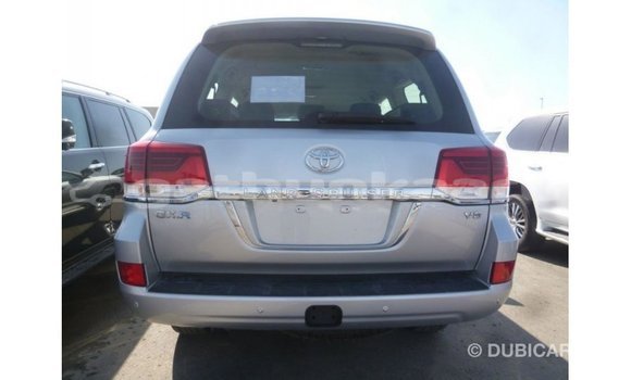 Buy Import Toyota Land Cruiser Other Car in Import - Dubai in Baa Buy Import Toyota Land Cruiser Other Car in Import - Dubai in Baa