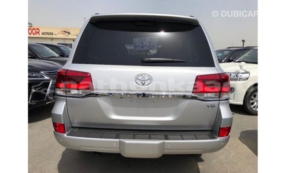 Buy Import Toyota Land Cruiser Other Car in Import - Dubai in Baa Buy Import Toyota Land Cruiser Other Car in Import - Dubai in Baa