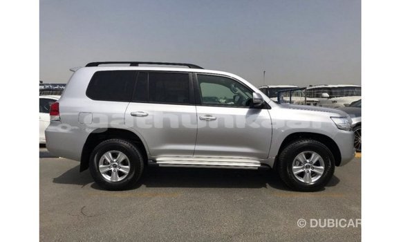 Buy Import Toyota Land Cruiser Other Car in Import - Dubai in Baa Buy Import Toyota Land Cruiser Other Car in Import - Dubai in Baa