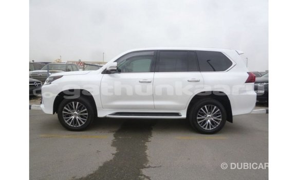 Buy Import Lexus LX White Car in Import - Dubai in Baa Buy Import Lexus LX White Car in Import - Dubai in Baa