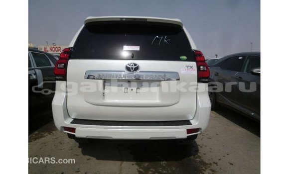 Buy Import Toyota Prado White Car in Import - Dubai in Baa Buy Import Toyota Prado White Car in Import - Dubai in Baa