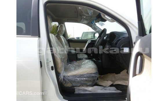 Buy Import Toyota Prado White Car in Import - Dubai in Baa Buy Import Toyota Prado White Car in Import - Dubai in Baa