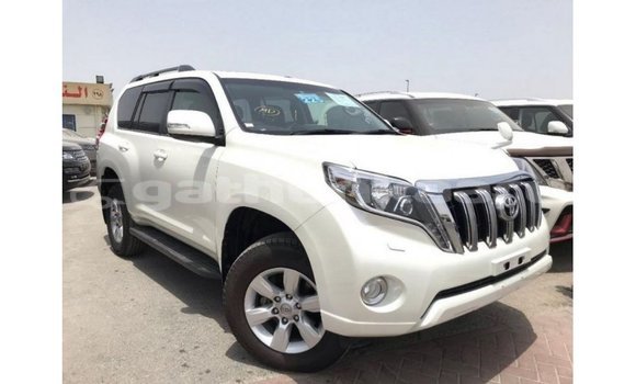 Buy Import Toyota Prado White Car in Import - Dubai in Baa Buy Import Toyota Prado White Car in Import - Dubai in Baa