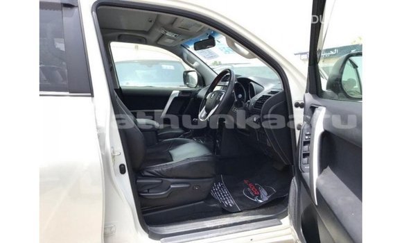 Buy Import Toyota Prado White Car in Import - Dubai in Baa Buy Import Toyota Prado White Car in Import - Dubai in Baa