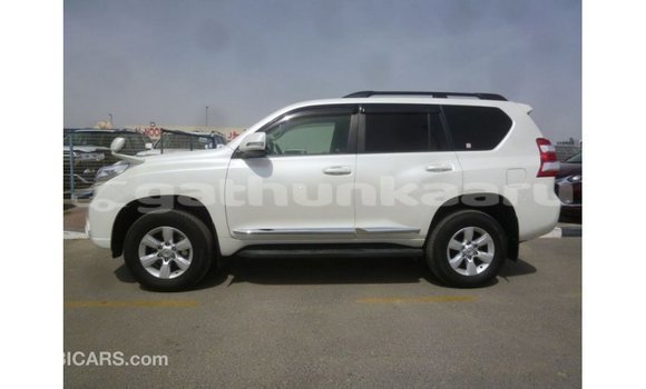Buy Import Toyota Prado White Car in Import - Dubai in Baa Buy Import Toyota Prado White Car in Import - Dubai in Baa
