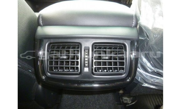 Buy Import Toyota Hilux White Car in Import - Dubai in Baa Buy Import Toyota Hilux White Car in Import - Dubai in Baa