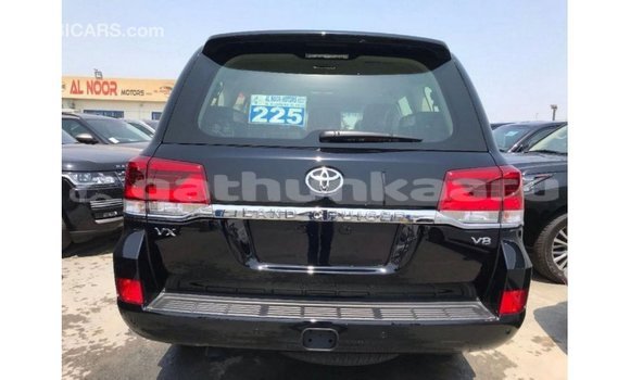 Buy Import Toyota Land Cruiser Black Car in Import - Dubai in Baa Buy Import Toyota Land Cruiser Black Car in Import - Dubai in Baa