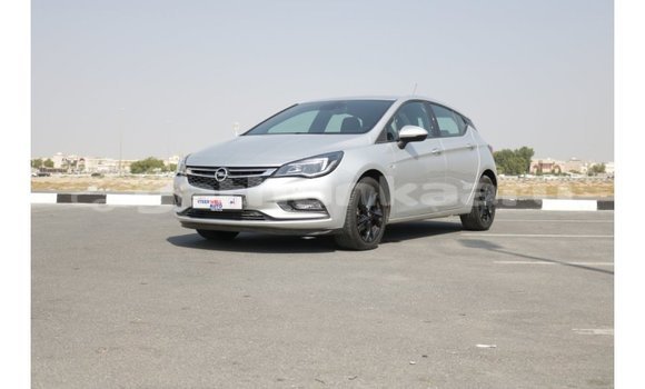 Buy Import Opel Astra White Car in Import - Dubai in Baa