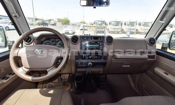 Buy Import Toyota Land Cruiser Other Car in Import - Dubai in Baa Buy Import Toyota Land Cruiser Other Car in Import - Dubai in Baa