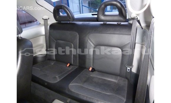 Buy Import Volkswagen Beetle White Car in Import - Dubai in Baa Buy Import Volkswagen Beetle White Car in Import - Dubai in Baa