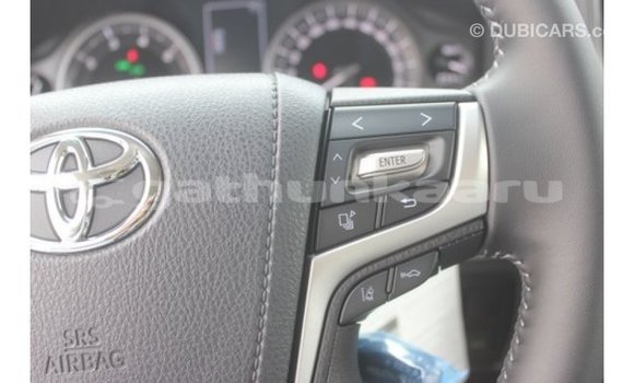 Buy Import Toyota Land Cruiser White Car in Import - Dubai in Baa Buy Import Toyota Land Cruiser White Car in Import - Dubai in Baa