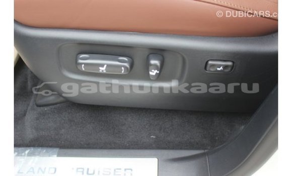 Buy Import Toyota Land Cruiser White Car in Import - Dubai in Baa Buy Import Toyota Land Cruiser White Car in Import - Dubai in Baa