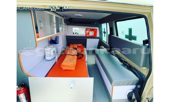 Buy Import Toyota Land Cruiser Beige Car in Import - Dubai in Baa Buy Import Toyota Land Cruiser Beige Car in Import - Dubai in Baa