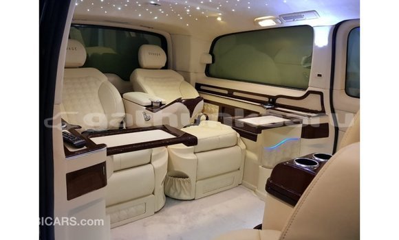 Buy Import Mercedes-Benz 250 Black Car in Import - Dubai in Baa Buy Import Mercedes-Benz 250 Black Car in Import - Dubai in Baa