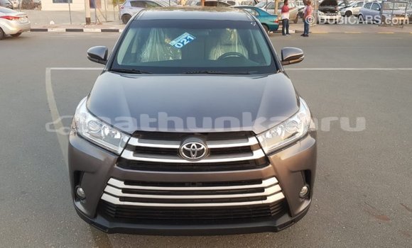 Buy Import Toyota Highlander Other Car in Import - Dubai in Baa Buy Import Toyota Highlander Other Car in Import - Dubai in Baa
