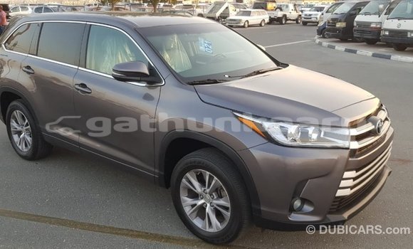 Buy Import Toyota Highlander Other Car in Import - Dubai in Baa Buy Import Toyota Highlander Other Car in Import - Dubai in Baa