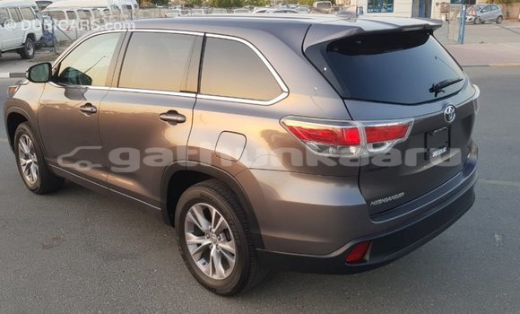 Buy Import Toyota Highlander Other Car in Import - Dubai in Baa Buy Import Toyota Highlander Other Car in Import - Dubai in Baa