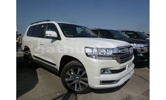 Buy Import Toyota Land Cruiser White Car in Import - Dubai in Baa Buy Import Toyota Land Cruiser White Car in Import - Dubai in Baa