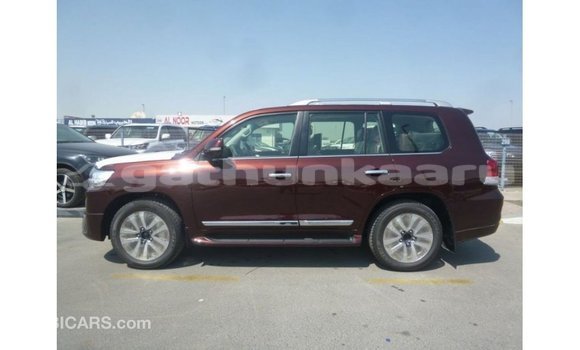 Buy Import Toyota Land Cruiser Red Car in Import - Dubai in Baa Buy Import Toyota Land Cruiser Red Car in Import - Dubai in Baa