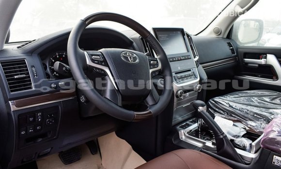 Buy Import Toyota Land Cruiser Black Car in Import - Dubai in Baa Buy Import Toyota Land Cruiser Black Car in Import - Dubai in Baa